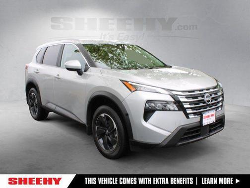 Brilliant Silver Metallic 2025 Nissan Rogue SV