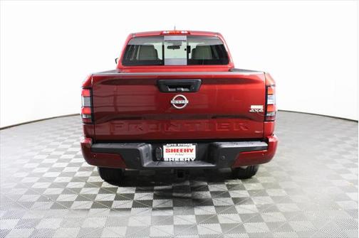 2025 Nissan Frontier SV