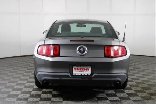 2011 Ford Mustang V6 Premium