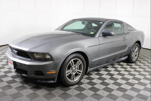 2011 Ford Mustang V6 Premium