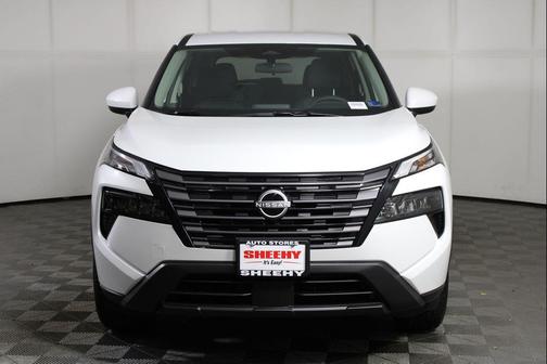 White Pearl 2026 Nissan Rogue SV