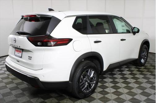 2025 Nissan Rogue S