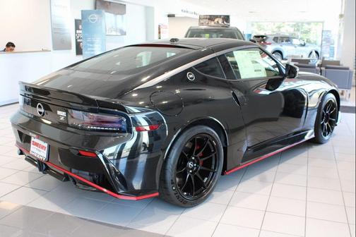 2025 Nissan Z NISMO 9-speed automatic Transmission