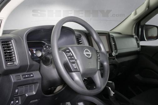 2023 Nissan Frontier S