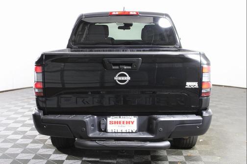 2023 Nissan Frontier S