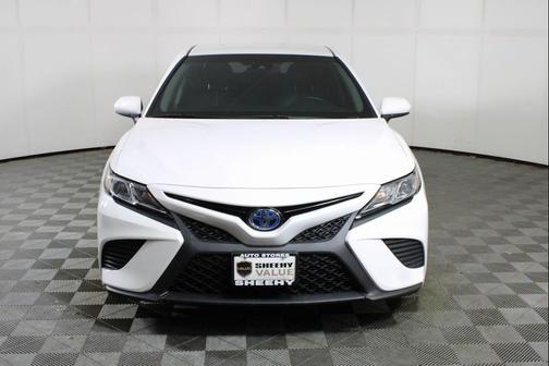 2018 Toyota Camry Hybrid LE