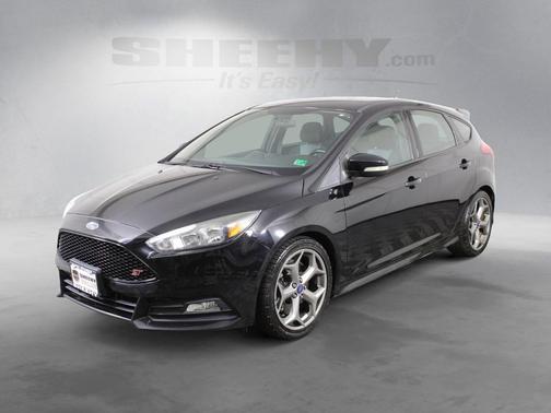 2018 Ford Focus ST 