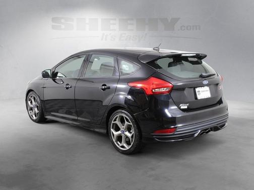 2018 Ford Focus ST 