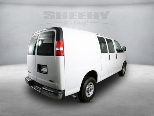 2023 GMC Savana 2500 Work Van