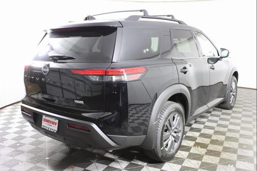 2025 Nissan Pathfinder SV 4WD