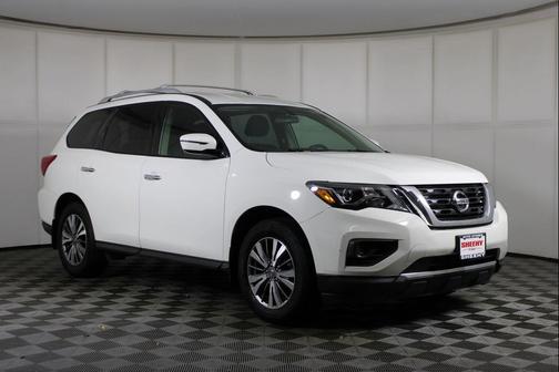 2020 Nissan Pathfinder S 2WD