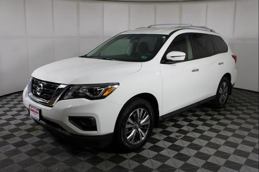 2020 Nissan Pathfinder S 2WD