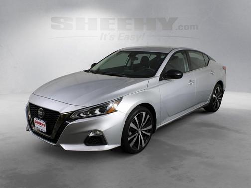 2022 Nissan Altima SR Intelligent AWD
