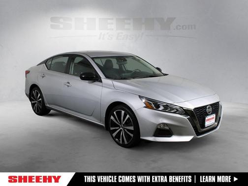 2022 Nissan Altima SR Intelligent AWD