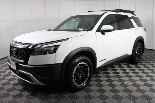 2025 Nissan Pathfinder Rock Creek 4WD