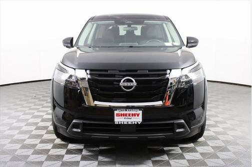 2025 Nissan Pathfinder S 4WD