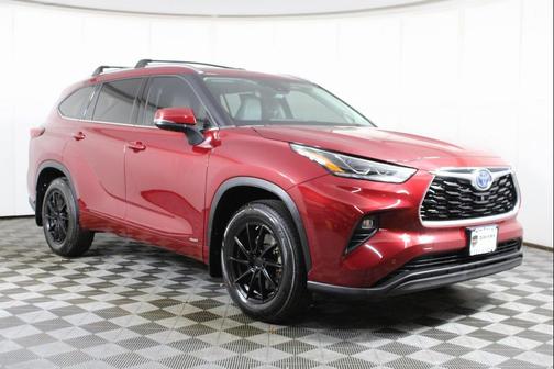 2022 Toyota Highlander Hybrid Limited