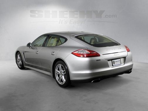 2012 Porsche Panamera 4