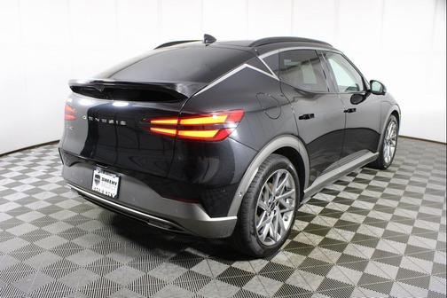 2023 Genesis GV60 Advanced AWD