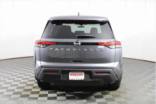 2025 Nissan Pathfinder S FWD