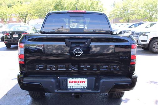 Super Black 2026 Nissan Frontier SV