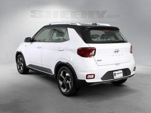 2023 Hyundai VENUE Limited