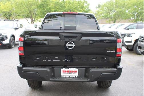 Super Black 2026 Nissan Frontier S