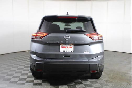 Gun Met 2026 Nissan Rogue SV
