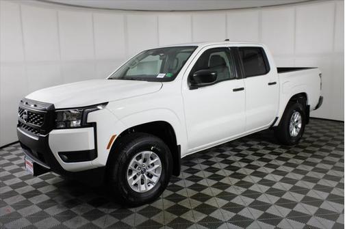 2025 Nissan Frontier S