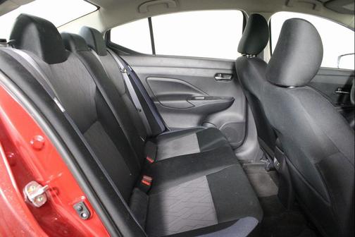 2024 Nissan Versa 1.6 SV