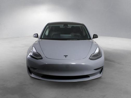 2022 Tesla Model 3 Standard Range