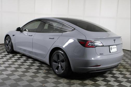 2022 Tesla Model 3 Standard Range