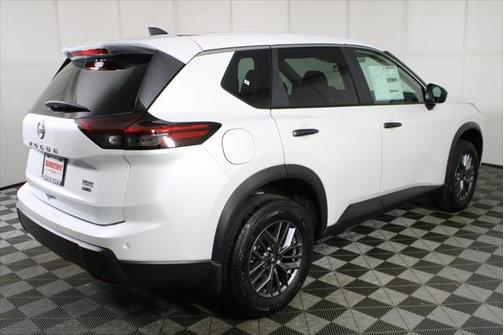 2025 Nissan Rogue S
