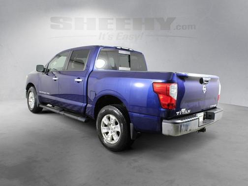 2019 Nissan Titan SV
