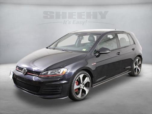 2017 Volkswagen Golf GTI 2.0T SE 4-Door