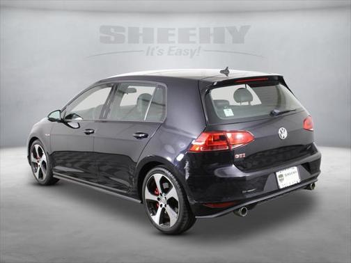 2017 Volkswagen Golf GTI 2.0T SE 4-Door