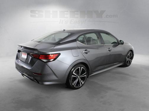 2022 Nissan Sentra SR