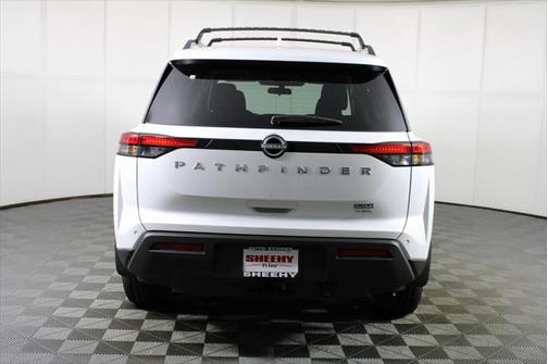 2025 Nissan Pathfinder SV 4WD