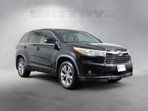 Attitude Black Metallic 2015 Toyota Highlander XLE