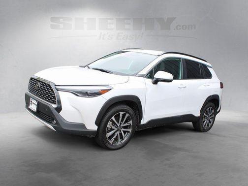 Wind Chill Pearl 2022 Toyota Corolla Cross XLE