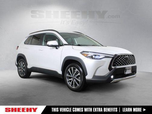 Wind Chill Pearl 2022 Toyota Corolla Cross XLE