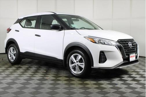 2025 Nissan Kicks S