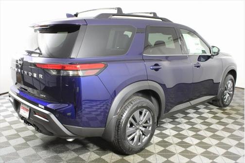 2025 Nissan Pathfinder SV 4WD