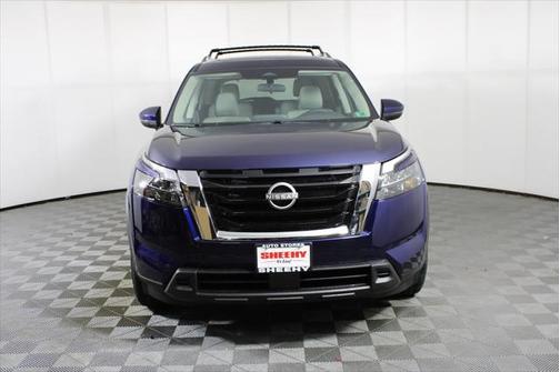 2025 Nissan Pathfinder SV 4WD