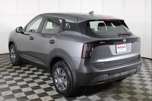 2025 Nissan Kicks S