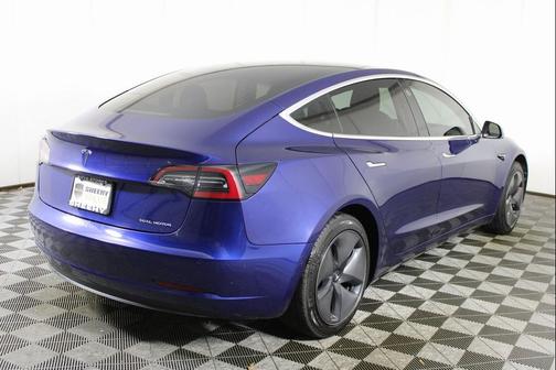 2020 Tesla Model 3 Standard Range Plus