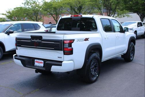 Glacier White 2026 Nissan Frontier PRO-4X