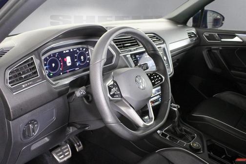 2022 Volkswagen Tiguan 2.0T SEL R-Line 4MOTION