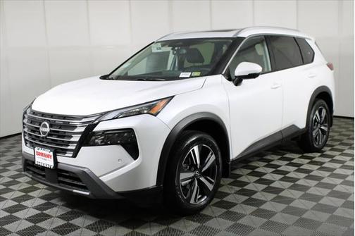 2025 Nissan Rogue SL