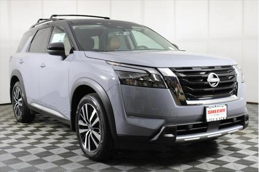 2025 Nissan Pathfinder Platinum 4WD